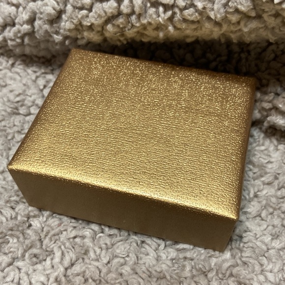 Vintage Avon Telephone Stick Pin w/Gold Box - Picture 4 of 5